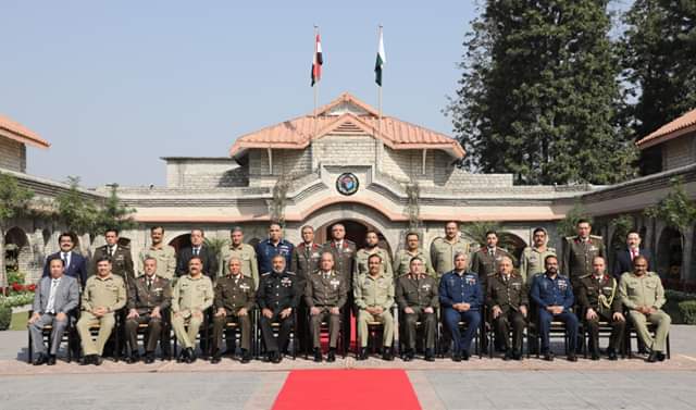 Lt. Gen. Muhammad Zaki, Minister of Defense visit to pakistan